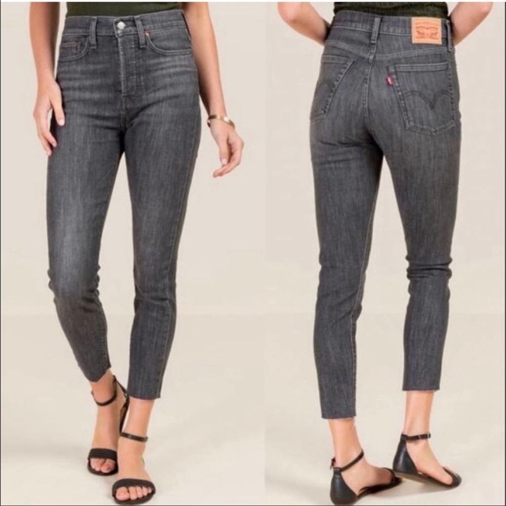 Levi’s Wedgie Skinny Raw Hem Button Fly Gray Black Wash Denim Jeans